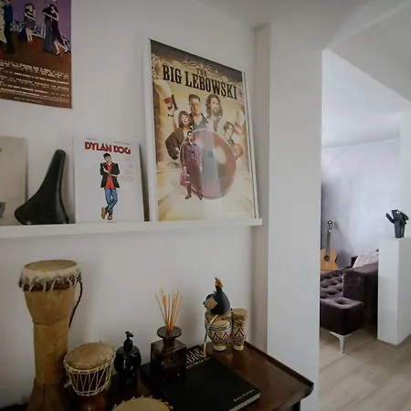 Cantu 29 - The House Of Travelers Apartment Como